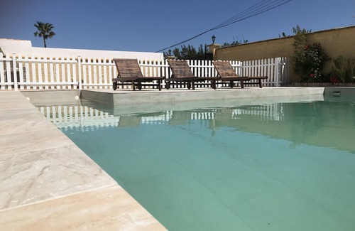 Conil de la Frontera Chalet De Esquí | La Buganbilia. Ideal para unas buenas vacaciones