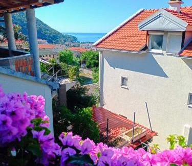 Podmaine Apartamento | Bugenvilija