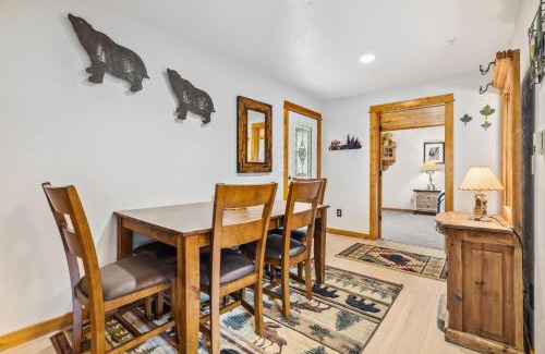 Fall River Estates Apartamento | Bugle Pointe A01 by Estes Park Condos