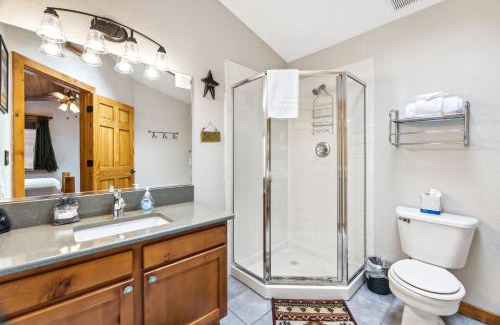 Fall River Estates Apartamento | Bugle Pointe A01 by Estes Park Condos