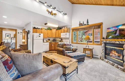 Fall River Estates Condominio | Bugle Pointe A01 (NO HT)