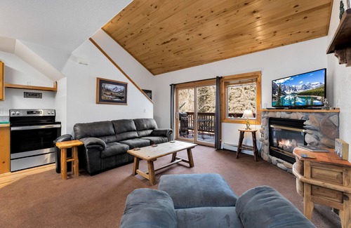 Fall River Estates Condominio | Bugle Pointe A03 (HT)