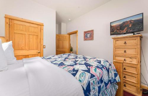 Fall River Estates Apartamento | Bugle Pointe A16 by Estes Park Condos