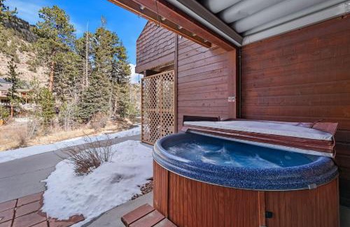 Fall River Estates Apartamento | Bugle Pointe B10 by Estes Park Condos