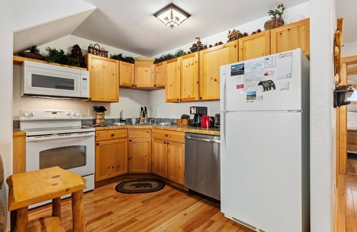 Fall River Estates Condominio | Bugle Pointe B21 (HT)