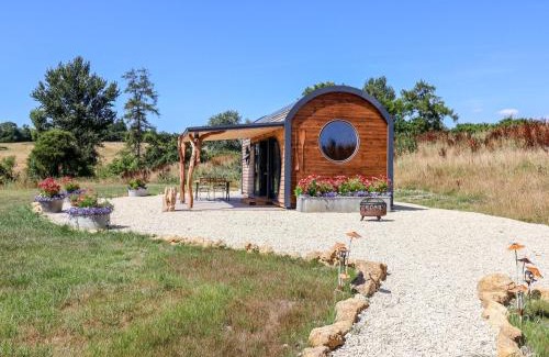 Gillingham Casa | Bugley Pools Hideaway