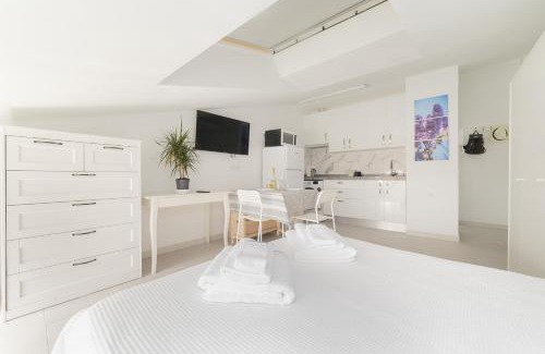 Coslada Apartamento | Buhardilla con terraza acogedora