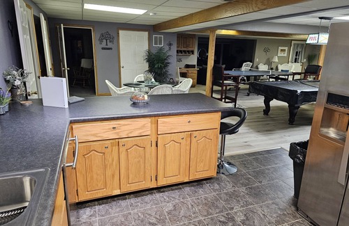 Holland Apartamento | Building Memories & Relationships enjoy stocked pond, woods, game room, and more