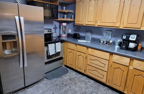 Holland Apartamento | Building Memories & Relationships enjoy stocked pond, woods, game room, and more
