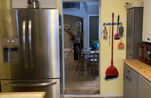 East Hillside Casa | Built in 1866 this hillside home is close to everything!