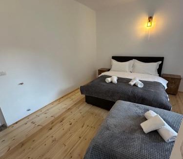 Theth Casa | Bujtina Crystal Theth