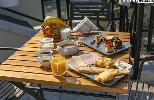 Korce Hotel | Bujtina Oxhaku