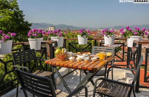 Korce Hotel | Bujtina Oxhaku