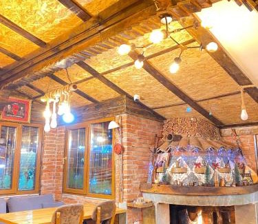 Cudhi Casa | Bujtina OXHAKU I LAMES