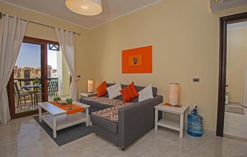 Sahl Hasheeh Apartamento | Buki-Gravity-Homes, App No2, amazing seaview apartment in 5 star hotel Gravity Sahl Hasheesh-FOR GUESTS WITH NONEGYPTIAN PASSPORTS