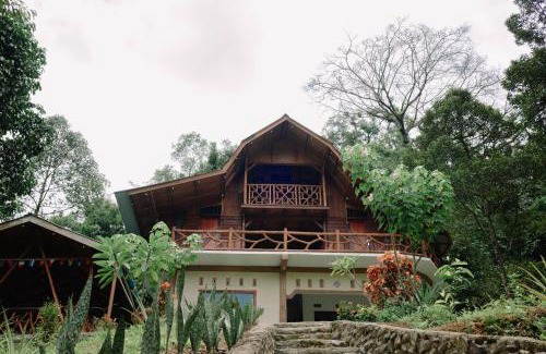 Bohorok Casa | Bukit Lawang - Butu Kapal Rimba House