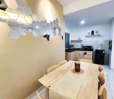 Bukit Serindit Apartamento | Bukit Serindit Malacca Family 3bedroom 915