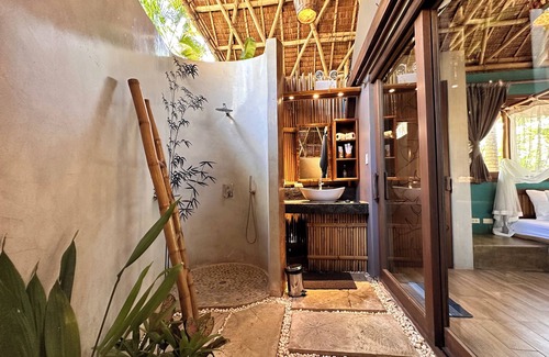 El Nido Hotel | Buko Beach Resort - Adults Only