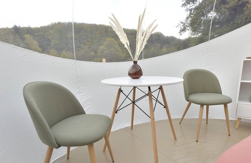 Quarre-les-Tombes Cabina | Bulle Ecureuil... eyes in the stars in the heart of the Morvan