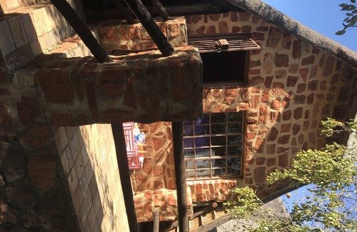 Hekpoort Cabaña | Retiro de Bulls Haven. Interactúa con toros domesticados