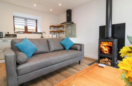 Bideford Casa | Bumblebee Meadows