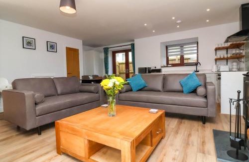 Bideford Casa | Bumblebee Meadows