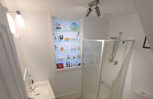 Bundeena Apartamento | Bundeena Funky Flat. Close to everything Bundeena has to offer.