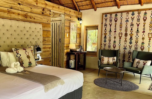 Thorny Bush Game Reserve Cabina | Bundox Safari Lodge