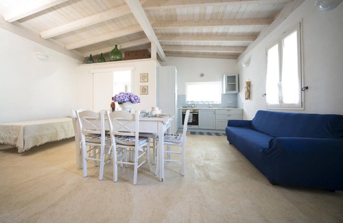 North Burnet Villa | Bungabunga's apartment