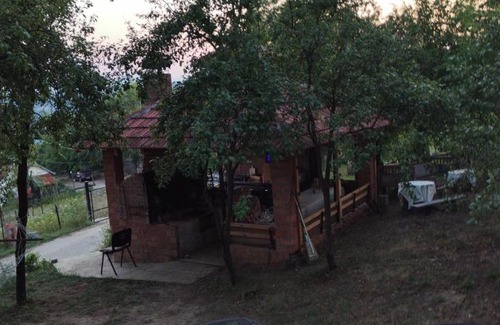 Brdjani Apartamento | Bungalovi Api-centar