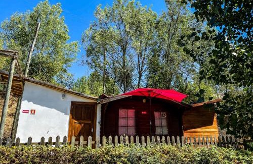 Macedo de Cavaleiros Casa | Bungalow "A Choupana" - Quinta da Carvoíça - Vale Pradinhos