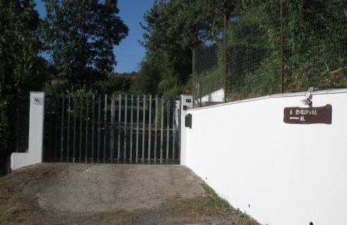 Macedo de Cavaleiros Casa | Bungalow "A Choupana" - Quinta da Carvoíça - Vale Pradinhos