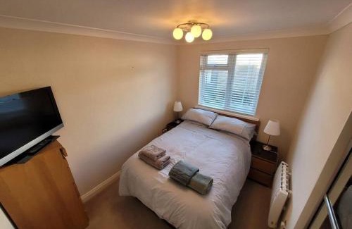 Mumbles Apartamento | Bungalow a few minutes from the sea.