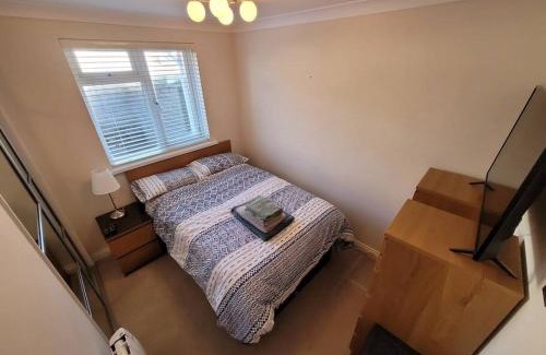 Mumbles Apartamento | Bungalow a few minutes from the sea.