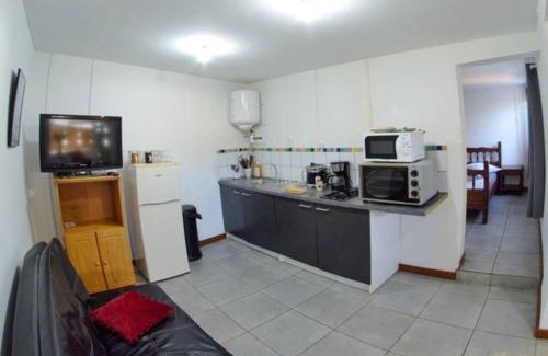 Petite-ÃŽle Casa | bungalow avec piscine chauffée.