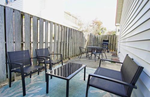 Crescent Beach Casa | Bungalow Bliss ※ Beach Cottage Blocks From Ocean