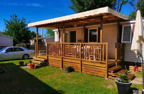 Condrieu Casa | Bungalow charmant à Condrieu avec piscine partagée conviviale