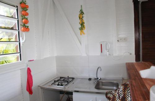 Riviere-Salee Casa | Bungalow charmant à Rivière-Salée avec terrasse privée