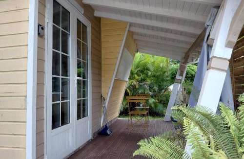 Baie-Mahault Casa | Bungalow Dumonter