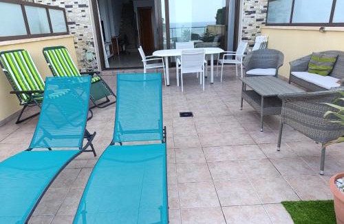 Els Arenals del Sol Apartamento | Bungalow en primera línea del mar