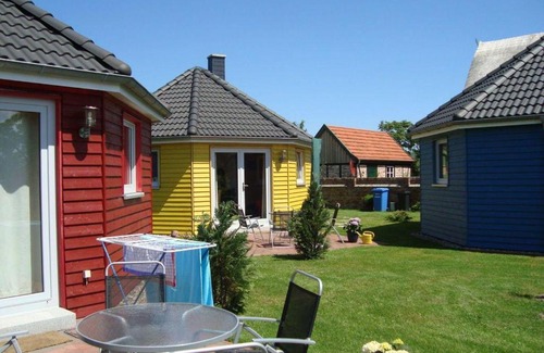 Boergerende-Rethwisch Casa | Bungalow-Gelb-Peters