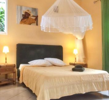 Trois-Rivieres Casa | Bungalow idyllique à Trois-Rivières avec piscine partagée