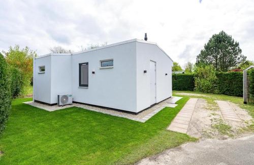 Sint Maartensvlotbrug Casa | Bungalow in Eureka with Spacious Garden