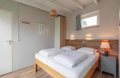 Sint Maartenszee Casa | Bungalow in Sint Maartenszee near Beach