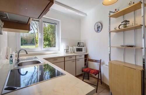 Ronnau Casa | Bungalow 'Lemke Mit Terasse' con jardín privado y Wi-Fi