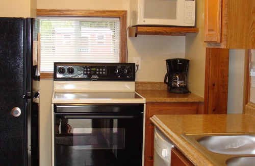 Coldwater Cabaña | Bungalow - En Pointe Lakefront Resort