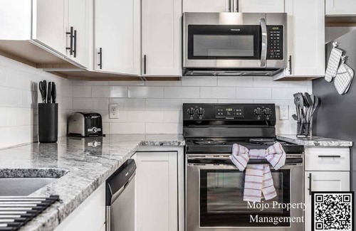 Indianapolis Casa | Bungalow Sobro- 2BR1BA