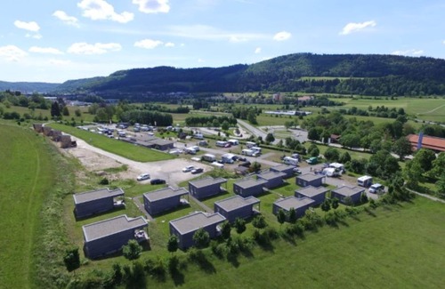 Albstadt Alquiler De RV | Bungalow - Sonnencamping Albstadt
