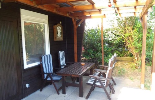 Godendorf Casa | Bungalow rodeado de bosques y lagos en Godendorf / Teerofen