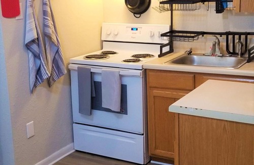 Norfolk Casa | Bungalow w/Bunks close to ODU, Naval Base & Downtown!